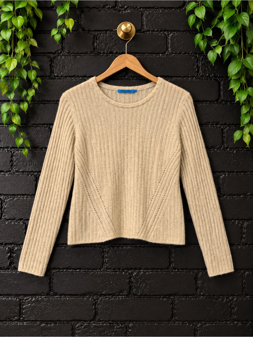J McLaughlin Cashmere Linen Oatmeal Sweater M Quiet Luxury Cozy Soft